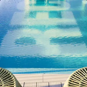 Rec - Adults Only מלון