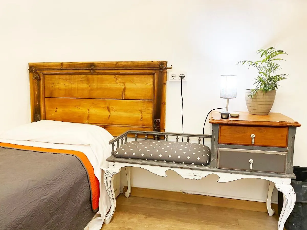 Hostal Portugal Barcelona Guest house