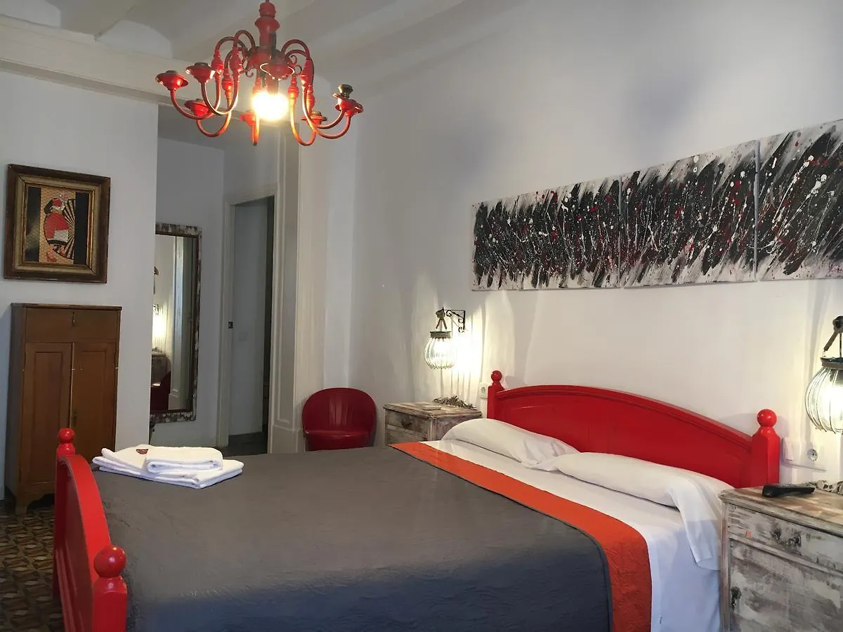 Hostal Portugal Barcelona Guest house